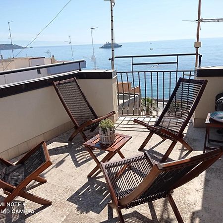 Lolita Holidays Giardini Naxos Exterior photo