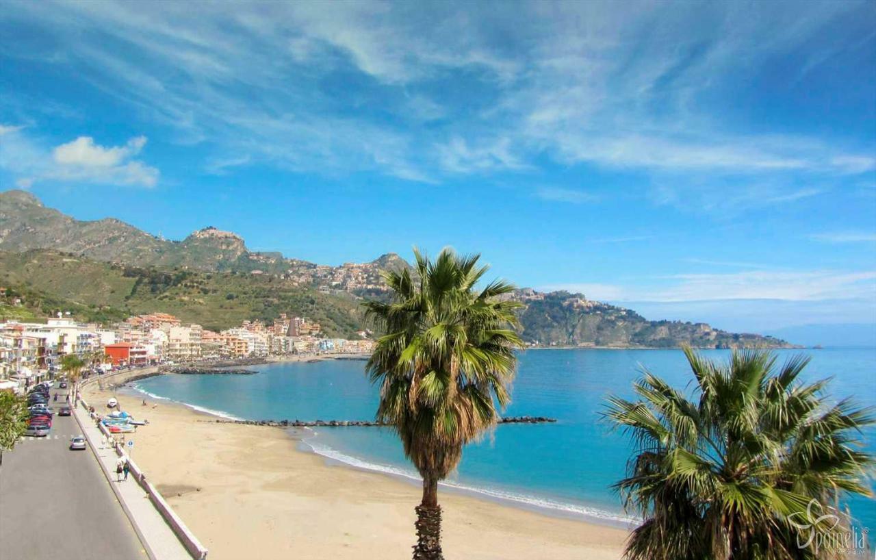 Lolita Holidays Giardini Naxos Exterior photo